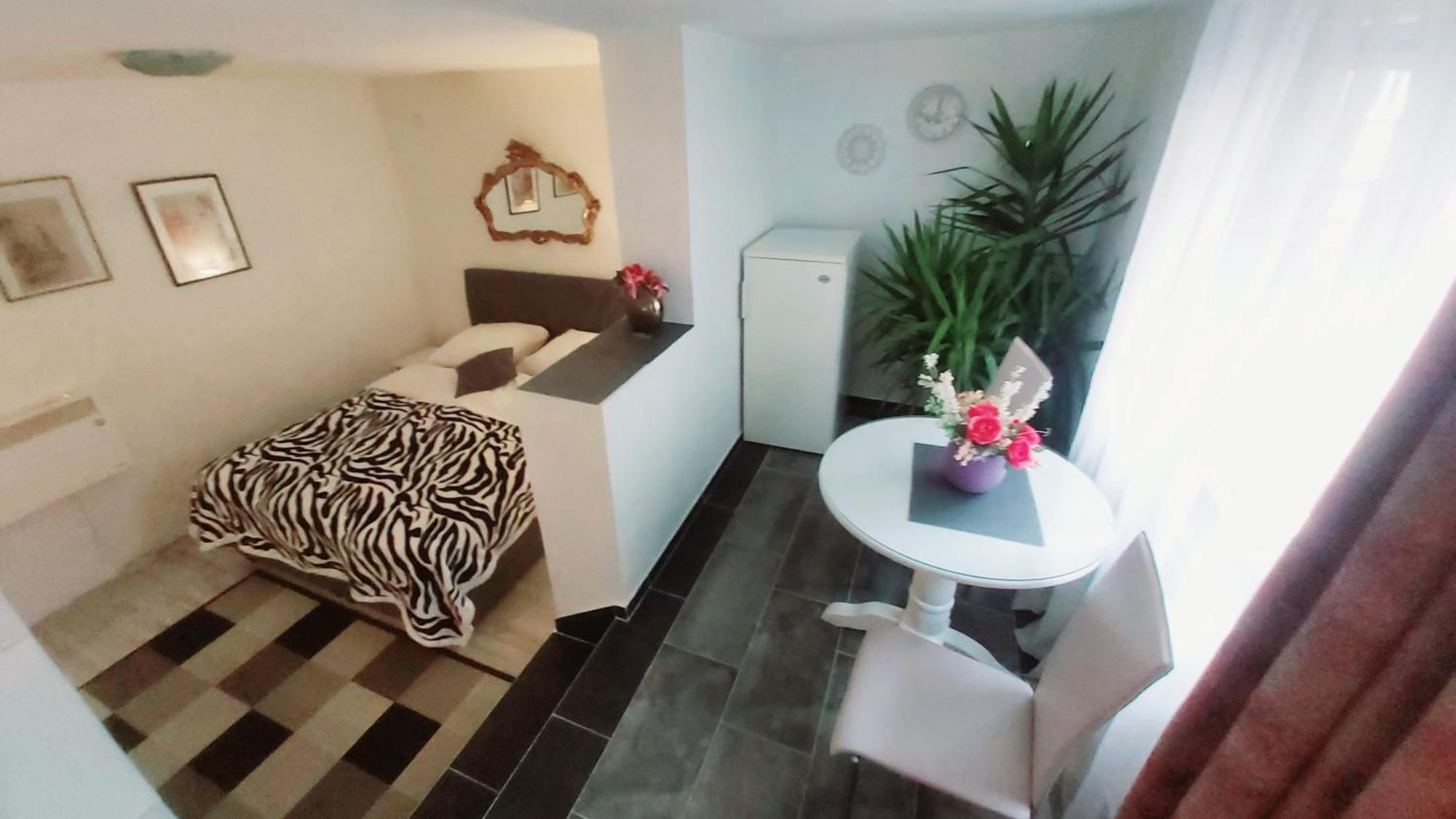 Apartman Andrea 4 Banja Luka Habitación foto
